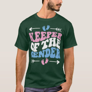 Vreemd geslacht onthult de stagiair-directeur van t-shirt