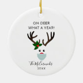 Vreemd kerstfeest 2020 rendier met gezichtsmasker keramisch ornament (Achterkant)