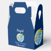 Vreemde astronaut in de ruimte en de cartoon bedankdoosjes (Geopend)