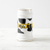 Vreemde zwarte en witte koe bederft bier steingesc bierpul (Center)