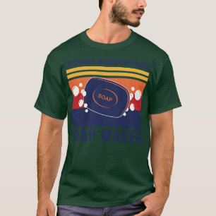 Vriendelijke buurt zeepmaker Grappige zeep maken T-shirt