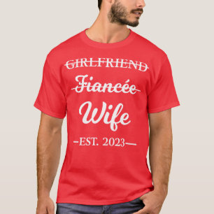 Vriendin verloofde vrouw getrouwd 2023 Verloving C T-shirt