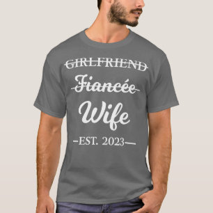 Vriendin verloofde vrouw getrouwd 2023 Verloving C T-shirt