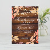 Vriendsgiving Diner Rustieke Herfst Leaf Invitatio Kaart (Staand voorkant)