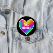 Vrij pap Hugs Rainbow Heart Button (In situ)