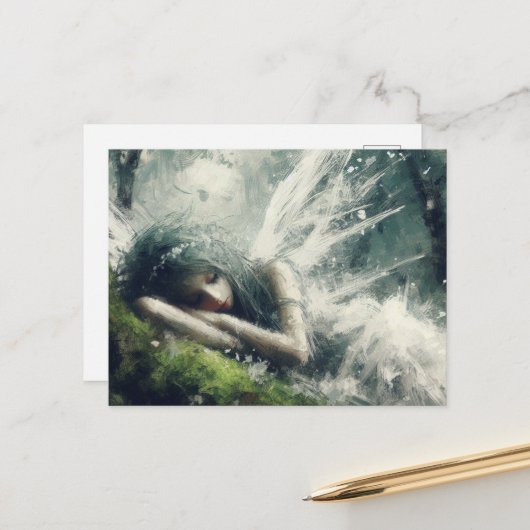 Vrij slapend op een mossy plekje in het bos briefkaart (Voorkant / Achterkant in situ)