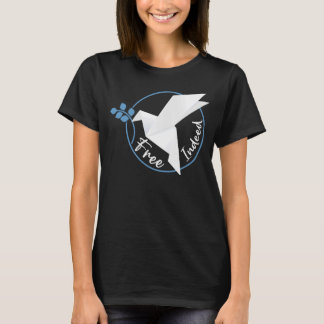 Vrije vogel afkomstig van papieren gevouwen origam t-shirt