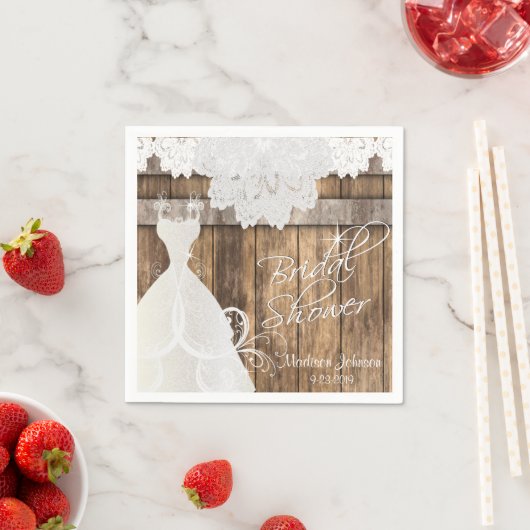 Vrijgezellenfeest in een Rustisch ontwerp van Barn Servetten (Insitu)