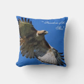 Vrijheid van de Rode - Tailed Hawk Kussen (Voorkant)