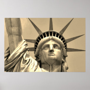 Vrijheidsbeeld van Sepia Close-up in New York Poster