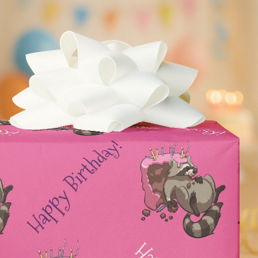 Vrolijk Birthday! Greedy Raccoon Cake Cartoon Cadeaupapier