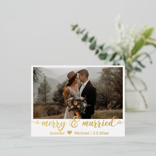 vrolijk en getrouwd, goudkalligrafie 2 trouwfoto's folie feestdagen briefkaart (Staand Voorkant)