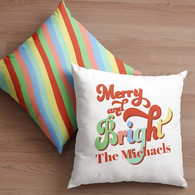 Vrolijk en helder kerstgebruik kussen (Merry and Bright custom throw pillow.)