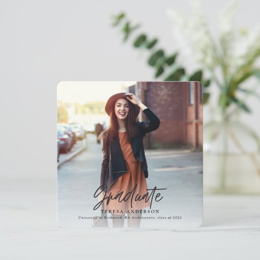 Vrolijk en helder moderne foto afstuderen feestdagenkaart (Staand voorkant)