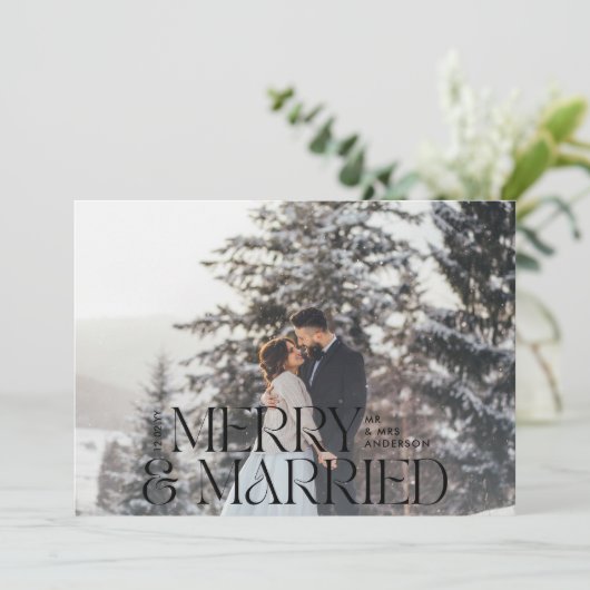 Vrolijk & getrouwd Elegante foto modern botanisch Feestdagenkaart (Staand voorkant)