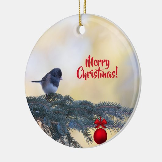 Vrolijk kerstboomtje met een sneeuwvogel op een keramisch ornament (Links)