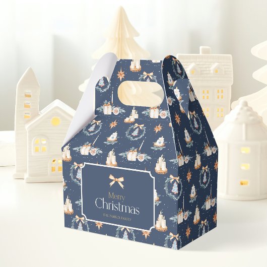 Vrolijk kerstcadeau doos met gouden boog bedankdoosjes