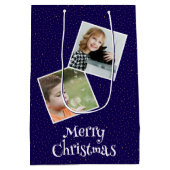 Vrolijk kerstfeest 2 aangepaste foto's en sterren medium cadeauzakje (Achterkant)