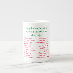 Vrolijk kerstfeest en koffie in verschillende tale porselein kop