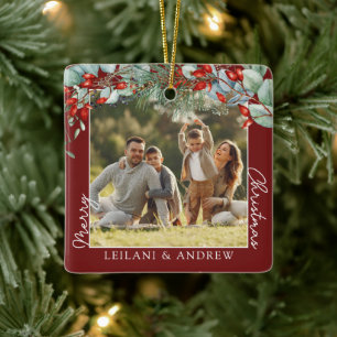 Vrolijk Kerstfeest Foto & Waterverf Holly Burgundy Keramisch Ornament
