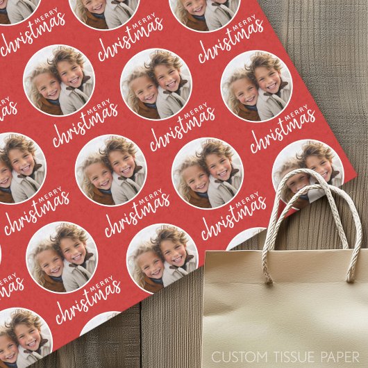Vrolijk kerstfeest met één cirkelfoto - rood tissuepapier