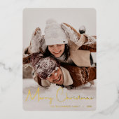 Vrolijk kerstfeest Modern Red Script Stripes Folie Feestdagenkaart (Voorkant)