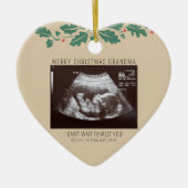 Vrolijk kerstfeest oma Zwangerschap Aankondiging Keramisch Ornament (Voorkant)