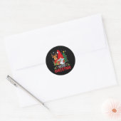 Vrolijk kerstgenoomrendierfamilie komt overeen met ronde sticker (Envelop)
