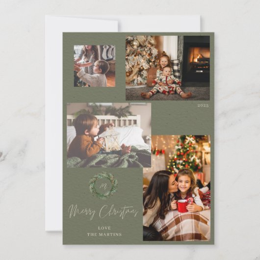 Vrolijk Kerstkrans Initiaal op Groen 4 Foto V (Voorkant)