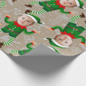 Vrolijk Kerstmis Grappig Santa's Elves Custom Face Cadeaupapier (Hoek)