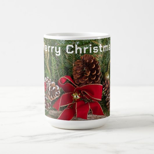 Vrolijk Kerstmis Rode Bow Pine Cones PIne Branches Magische Mok (Midden)