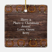 Vrolijk kerstpaard Cartoon Keramisch Ornament (Achterkant)