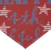 Vrolijk op 4 juli Stars en Stripes Text Patriotic Tafelkleed (Gekanteld)