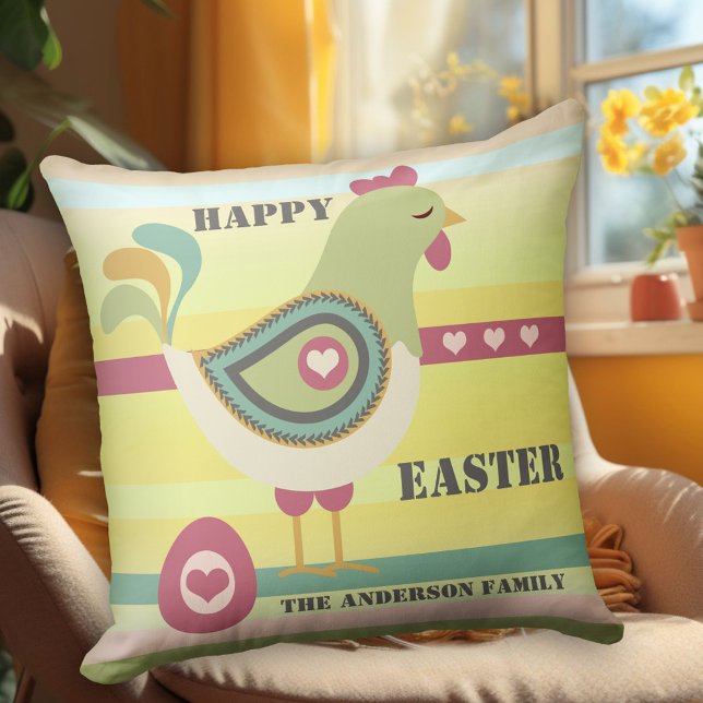 Vrolijk paaskip met eierpasta kussen (Personalized pillow featuring a cute chicken with egg in lovely pastel colors)