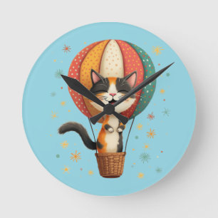 Vrolijke Calico Cat Sky Adventure Illustratie Ronde Klok