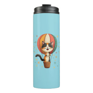 Vrolijke Calico Cat Sky Adventure Illustratie Thermosbeker