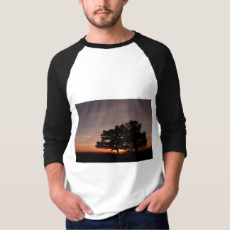 VROLIJKE GRIJNS T-SHIRT