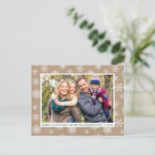 Vrolijke Kerstfoto Snowflakes Kraft Briefkaart (Staand voorkant)