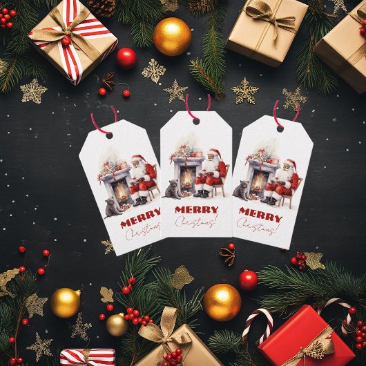 Vrolijke Kerstman bij de open haard Cadeaulabel