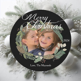 Vrolijke Kerstmis dennenappel en groen fotokaart Feestdagenkaart