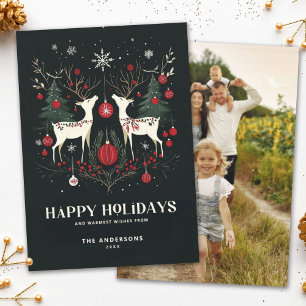 Vrolijke warme Scandinavische kerstboom foto Feestdagenkaart