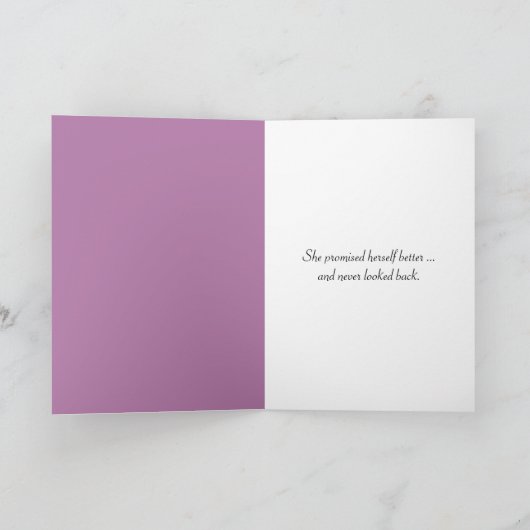 Vrouw die een zonnestrand lopen kaart (Binnen)