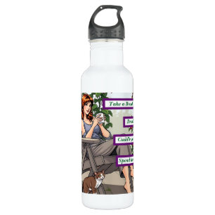  vrouw Drink koffie, haar hond en Planten Waterfles