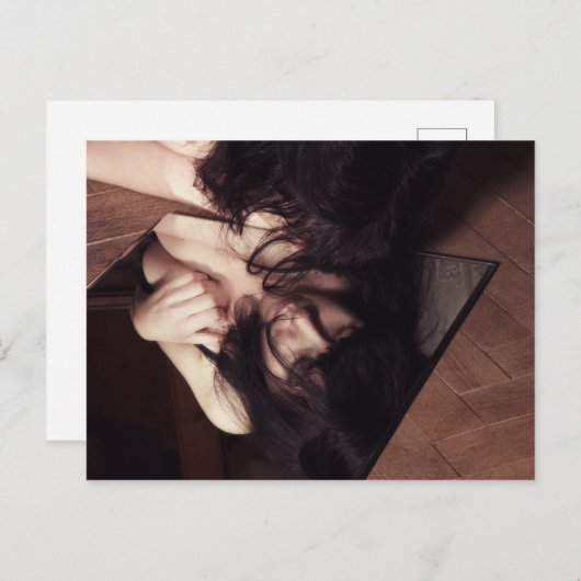 Vrouw en spiegel briefkaart (Voorkant / Achterkant)