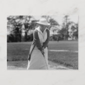Vrouw Golfing, jaren 1910 Briefkaart (Voorkant)