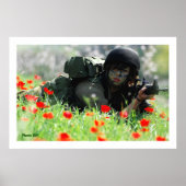 Vrouw IDF in Camouflage Poster (Voorkant)