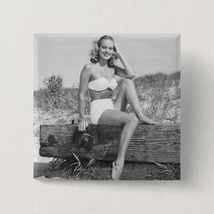 Vrouw in Bikini Vierkante Button 5,1 Cm