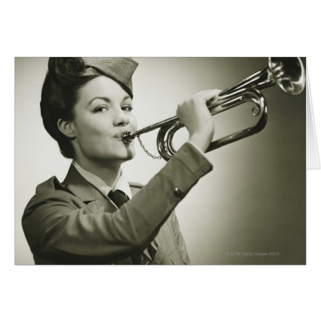 Vrouw in Soldier Uniform (Voorkant Horizontaal)