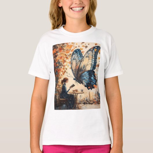 Vrouw Lezen met Giant Butterfly Abstracte Kunst T-shirt (Voorkant)