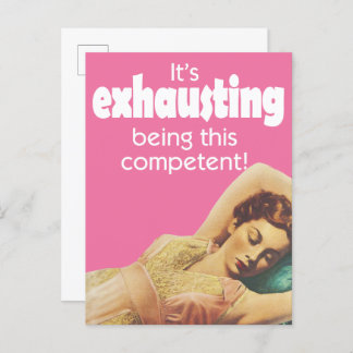  vrouw liggend briefkaart